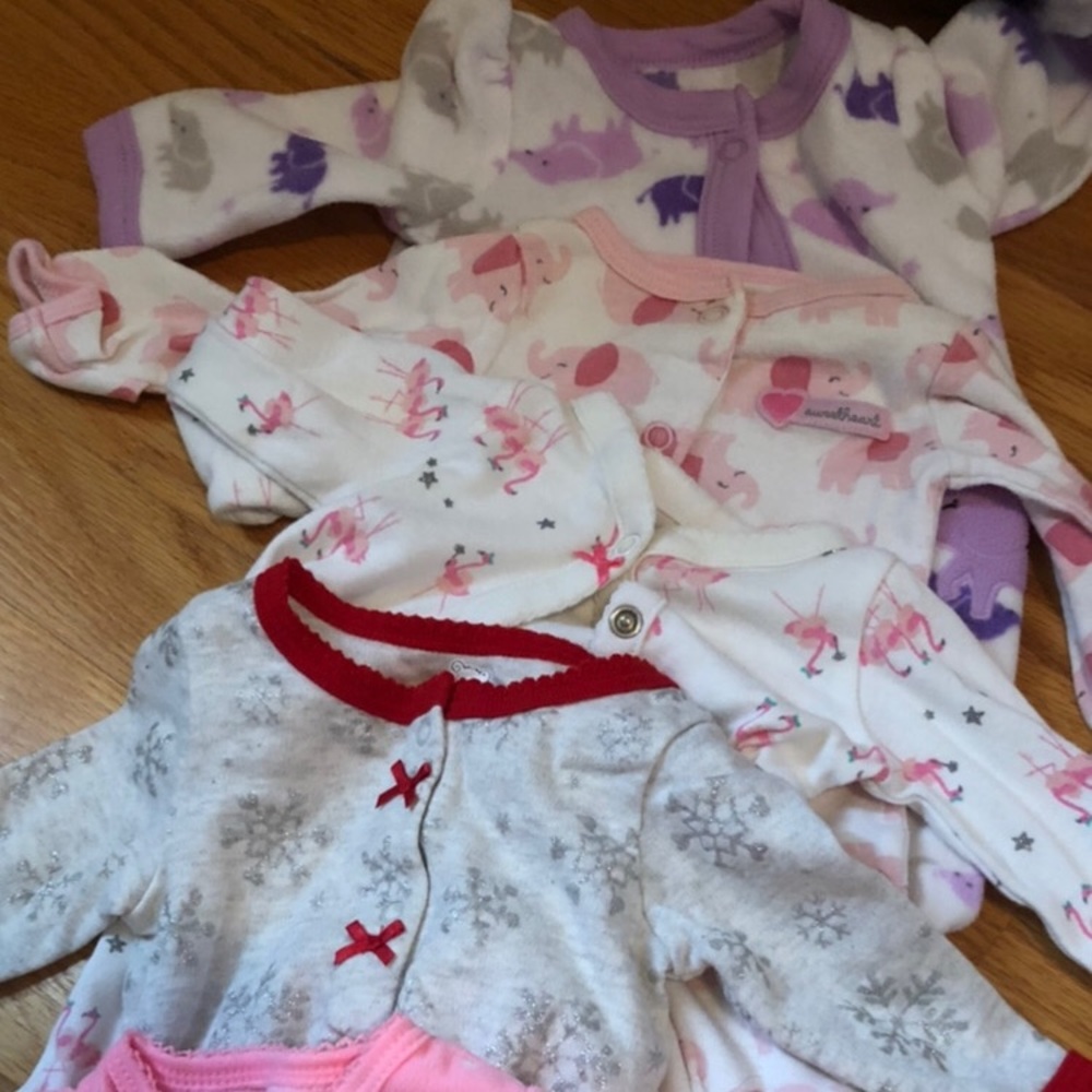Sleepers - Outfits.  Girls 0-9 Months